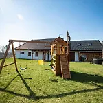 Dvorce Appartement Stráž nad Nežárkou